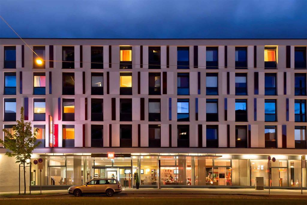 Ibis Hotel Muenchen City West Экстерьер фото