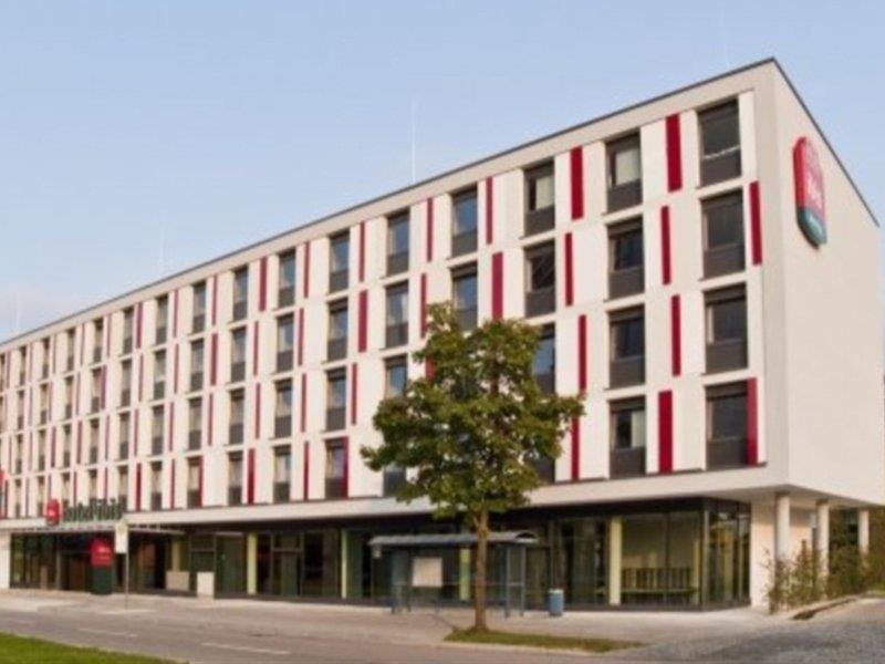 Ibis Hotel Muenchen City West Экстерьер фото